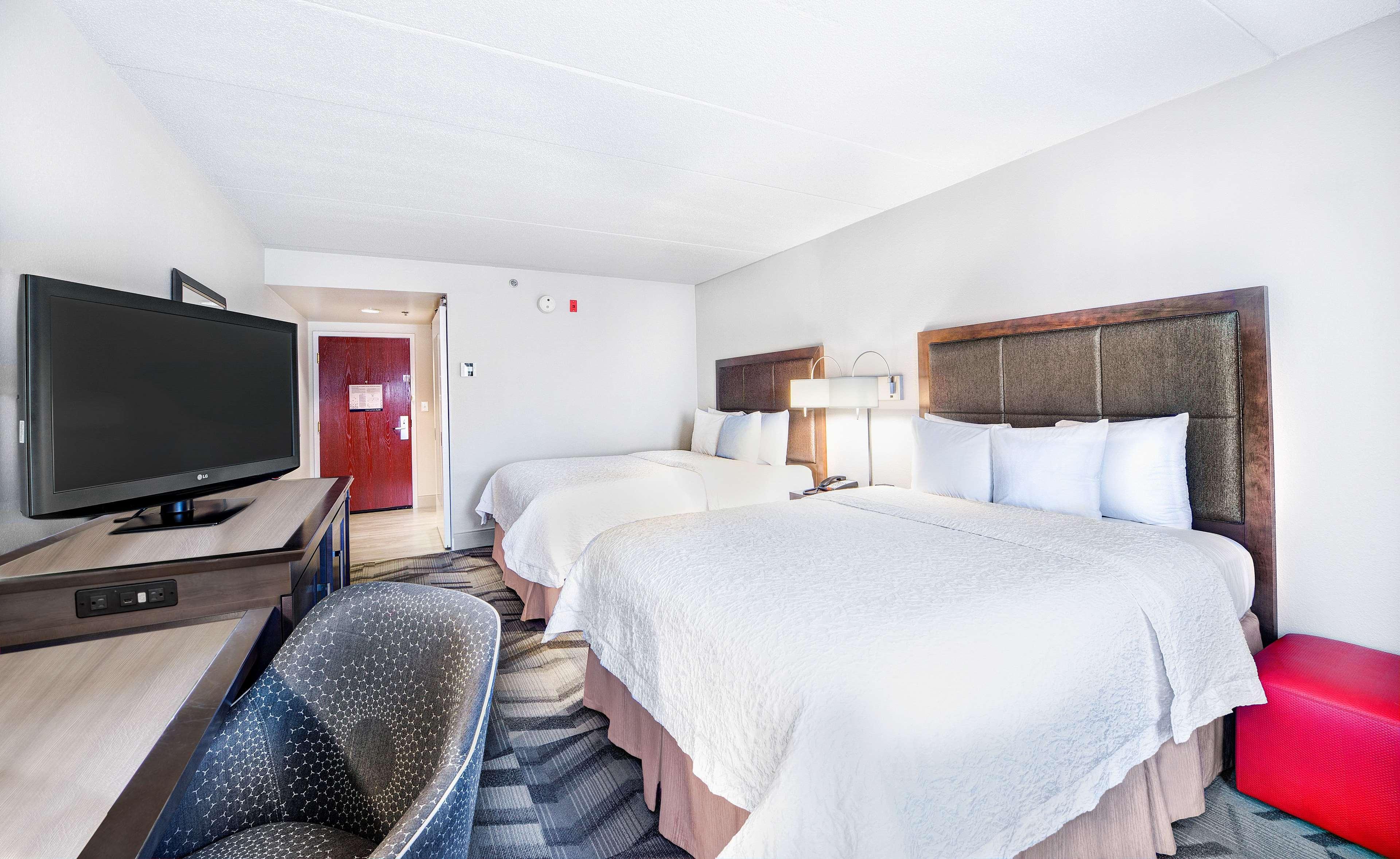 Hampton Inn & Suites Atlanta-Galleria Смирна Екстер'єр фото