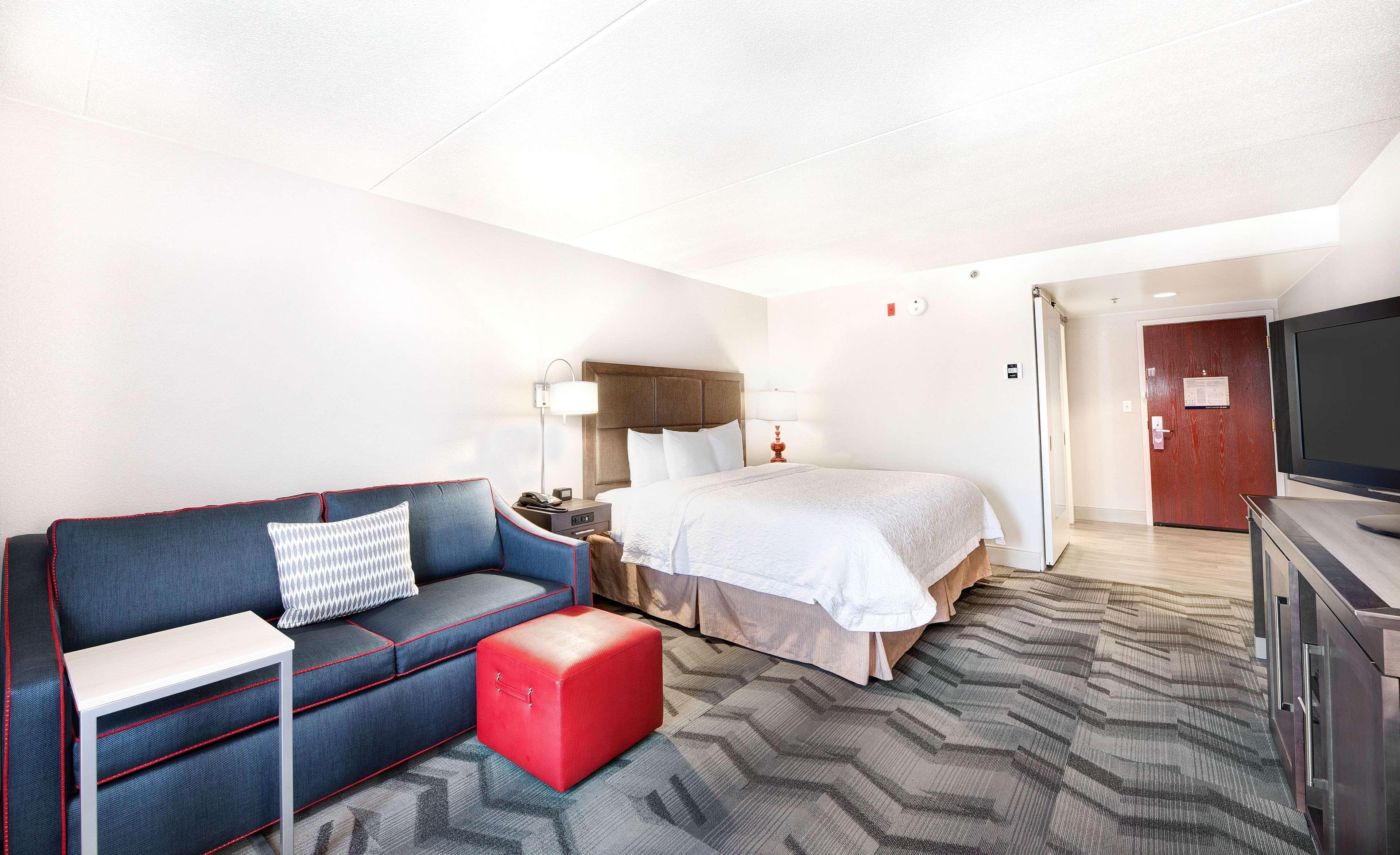 Hampton Inn & Suites Atlanta-Galleria Смирна Екстер'єр фото