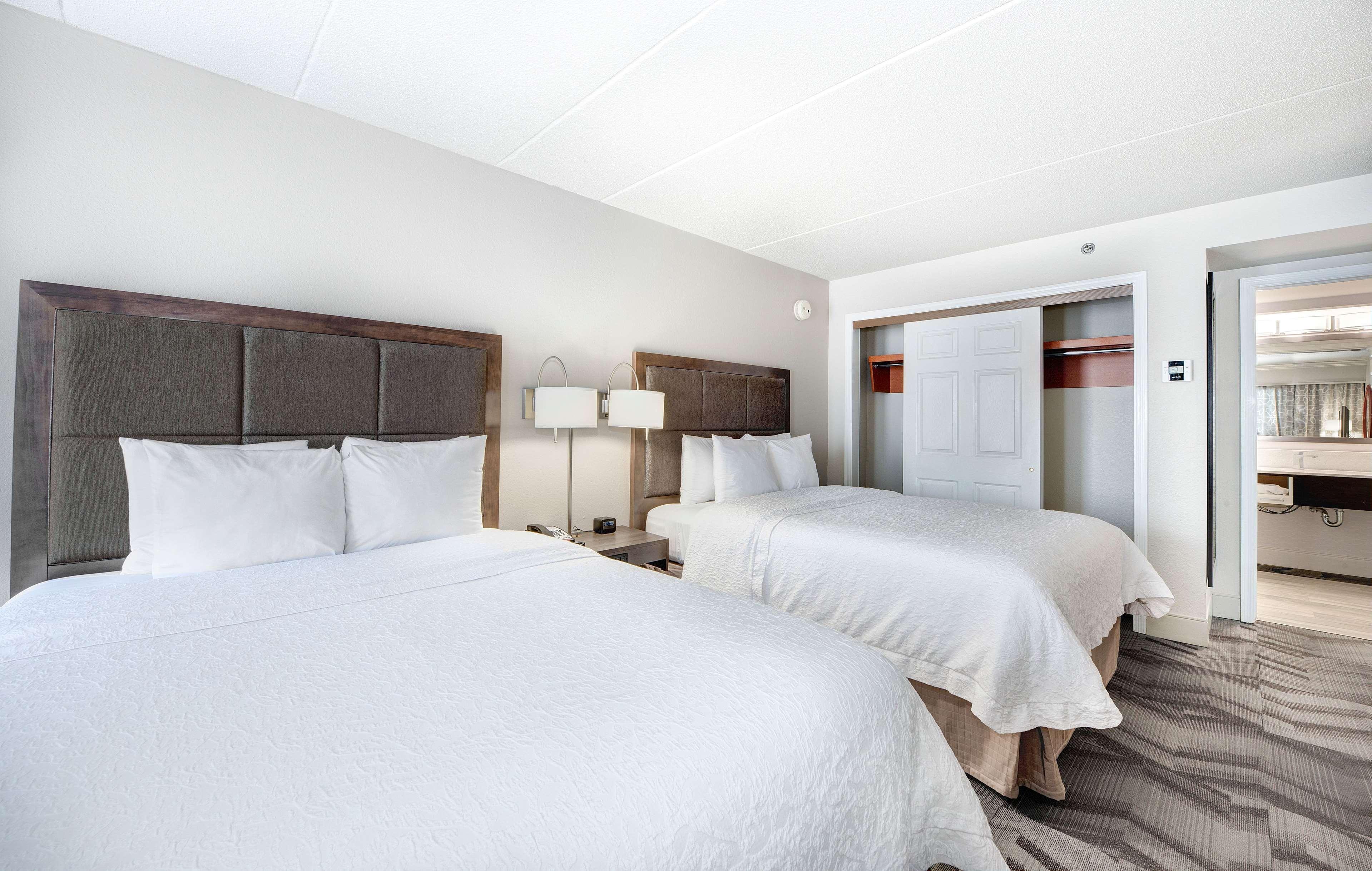 Hampton Inn & Suites Atlanta-Galleria Смирна Екстер'єр фото