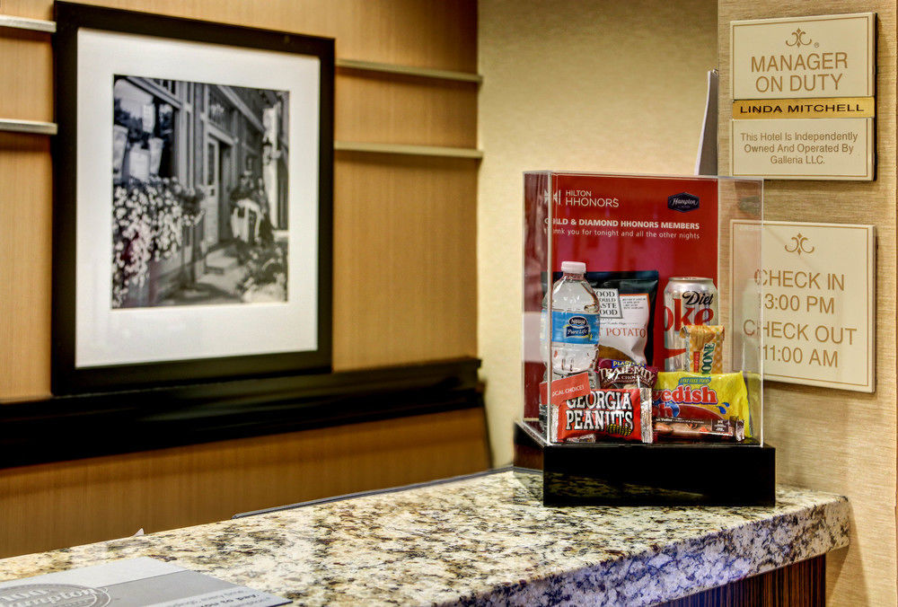 Hampton Inn & Suites Atlanta-Galleria Смирна Екстер'єр фото