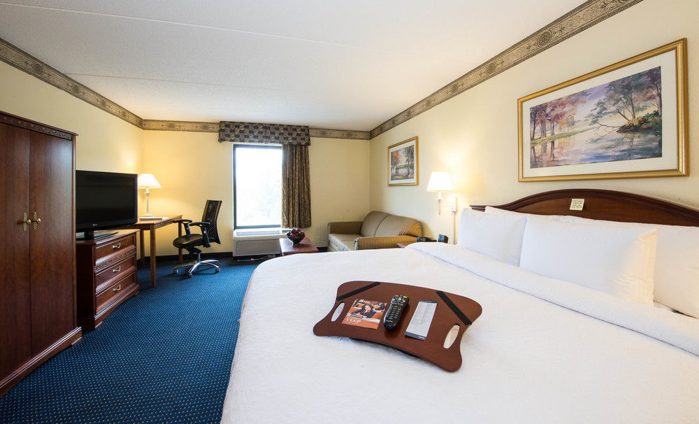 Hampton Inn & Suites Atlanta-Galleria Смирна Екстер'єр фото